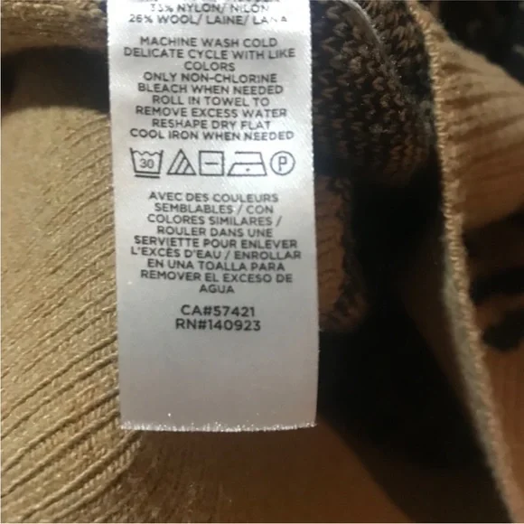 Loft Leopard Sweater - Picture 3 of 4